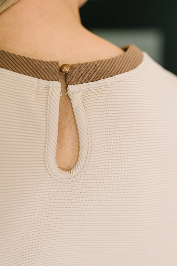 Your Place Or Mine Contrast Detail Midi Dress - 6/2