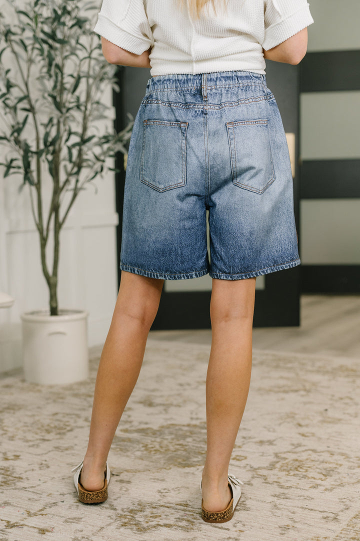 Zenim Printed High Waisted Shorts in Classic Denim - 4/7