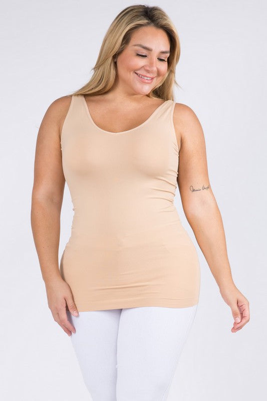 Reversible V or U Seamless Tank - Nude by Yelete