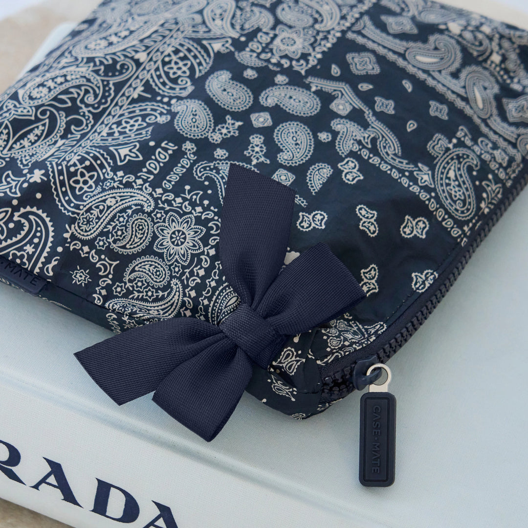 Crinkle Makeup Bag - Navy Bandana by Case-Mate