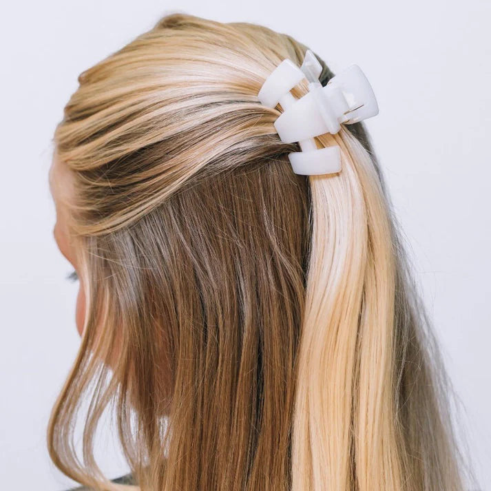 Petite Teleties Claw Clip - Coconut White