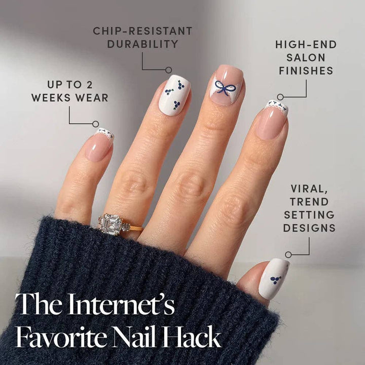 Press-On Glamnetic Nails - Blue A Kiss