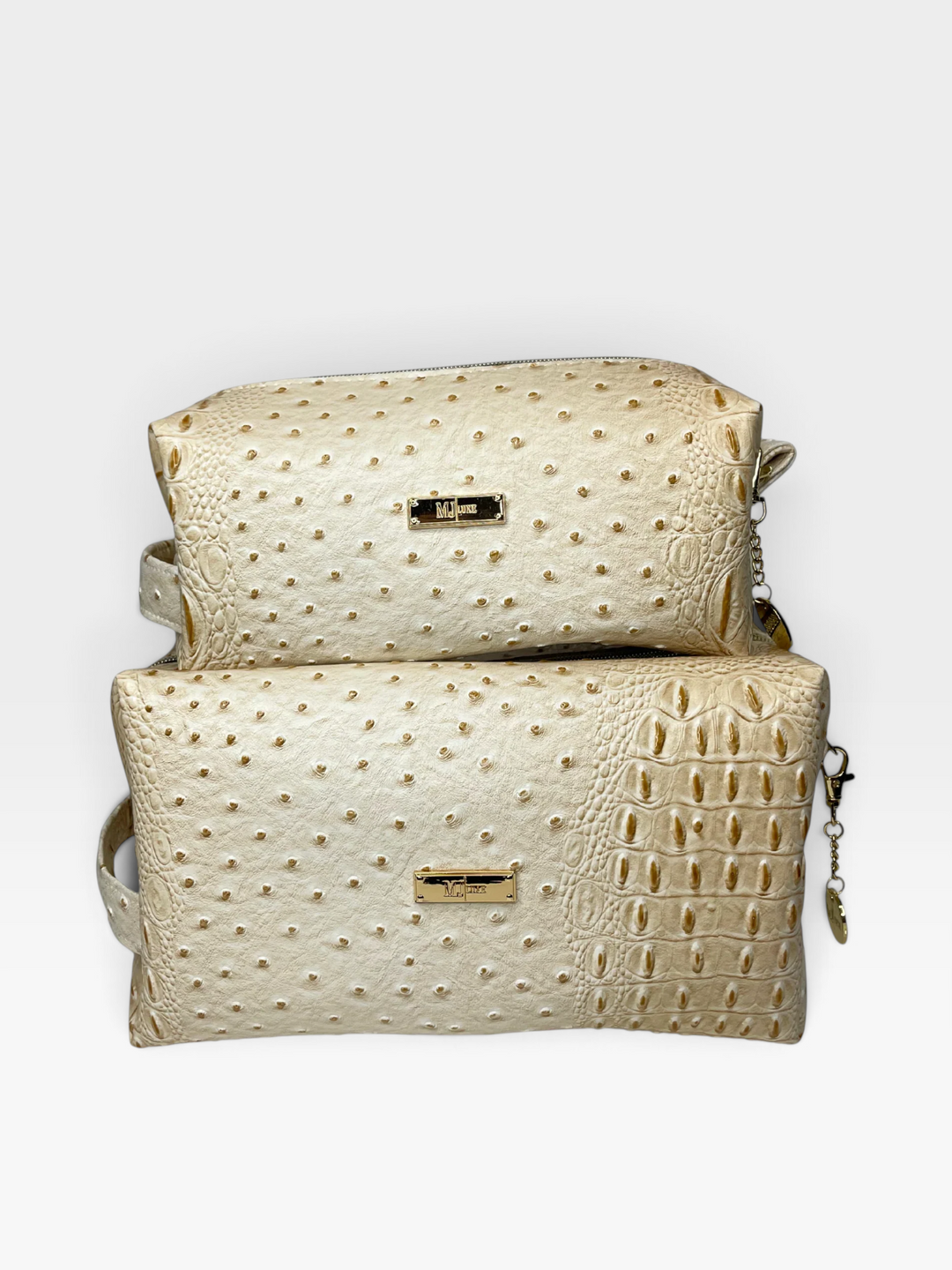 Dune Bobbie Bags by Makeup Junkie (Ships in 3-4 Weeks)
