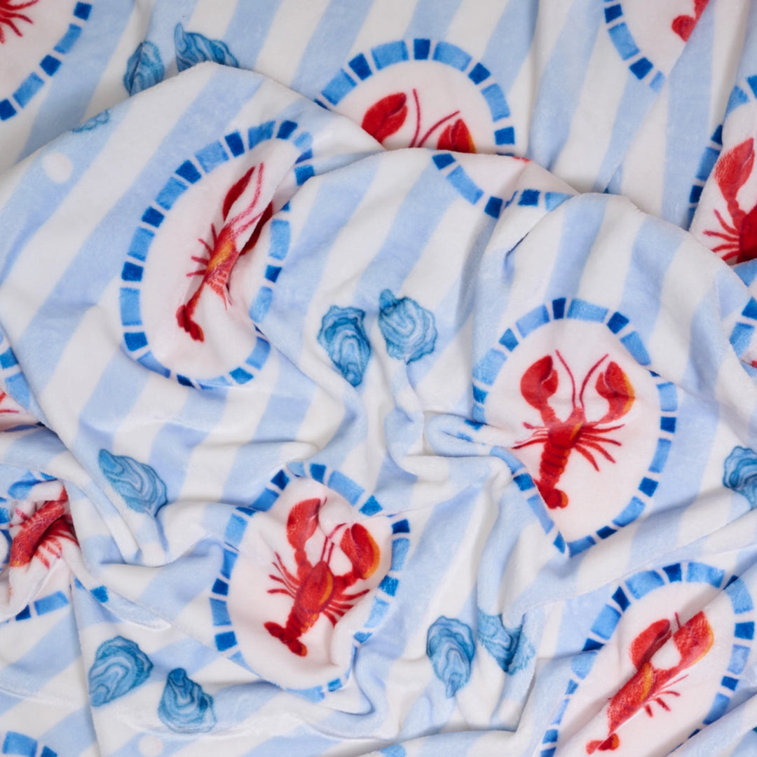 Snuggle Up Plush Blanket - Harbor House by The Darling Effect