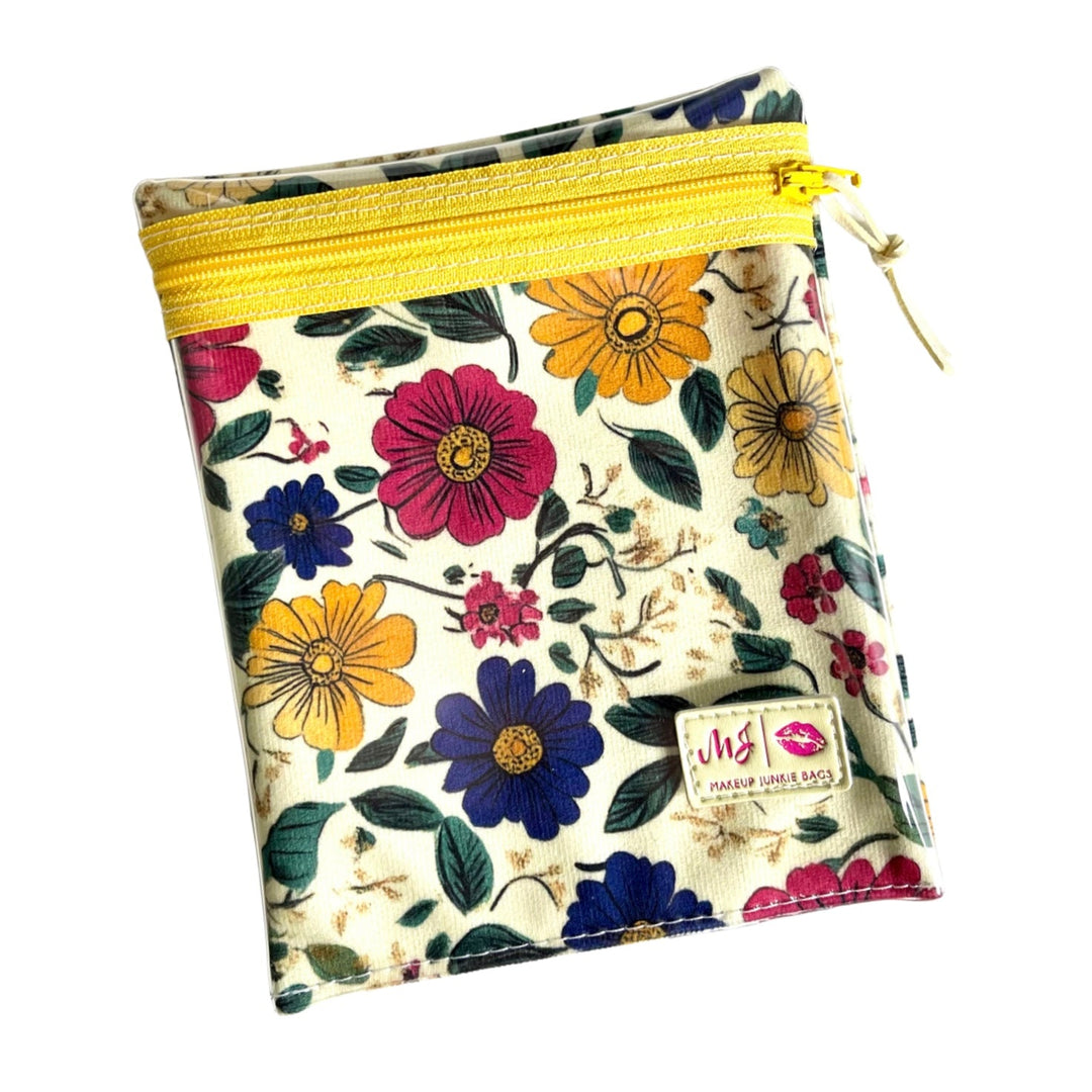 JAN ARRAY: Eufloria By Makeup Junkie (Ships in 6-8 Weeks)