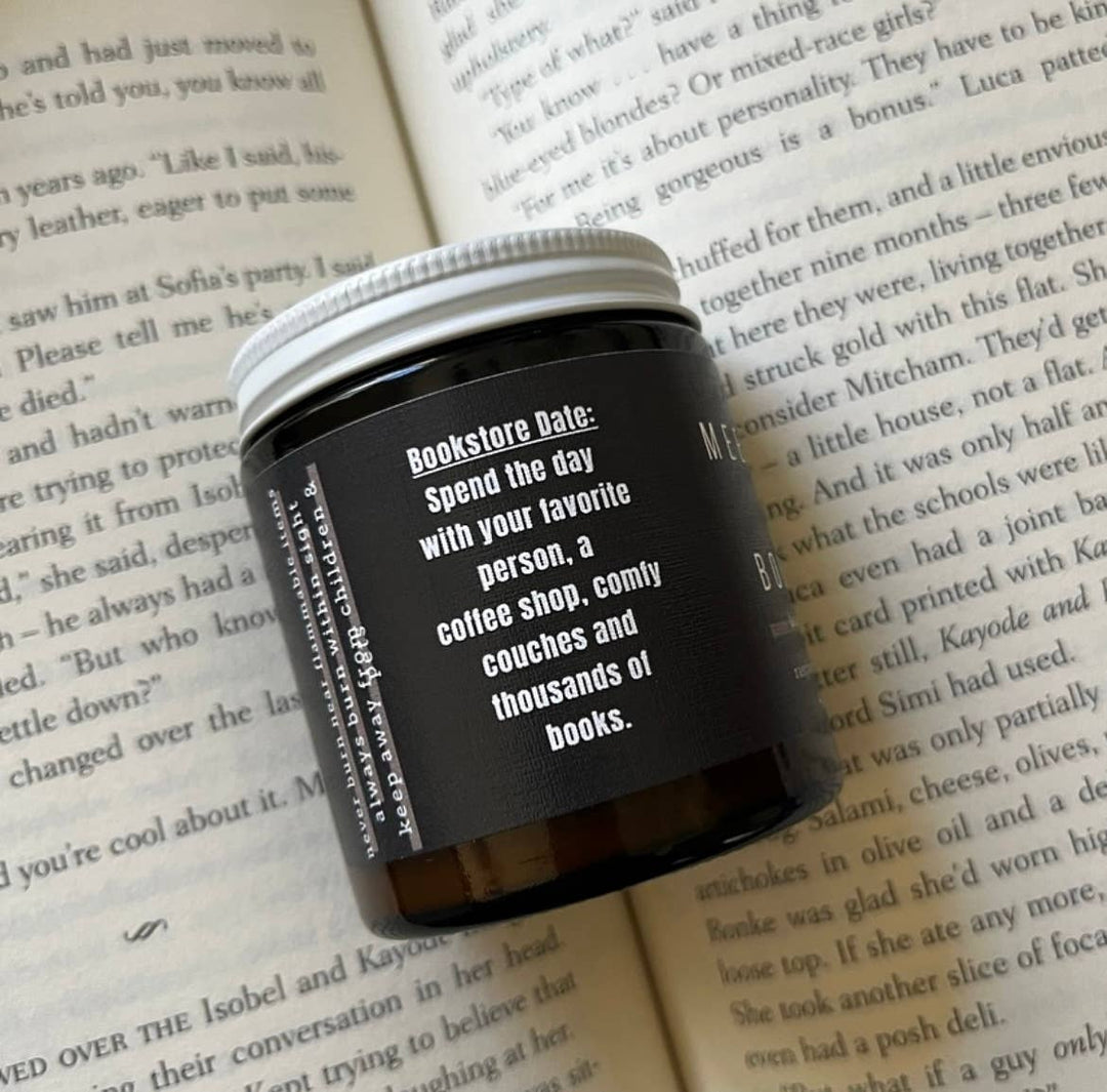 Bookish Candle - Meet Me at the Bookstore