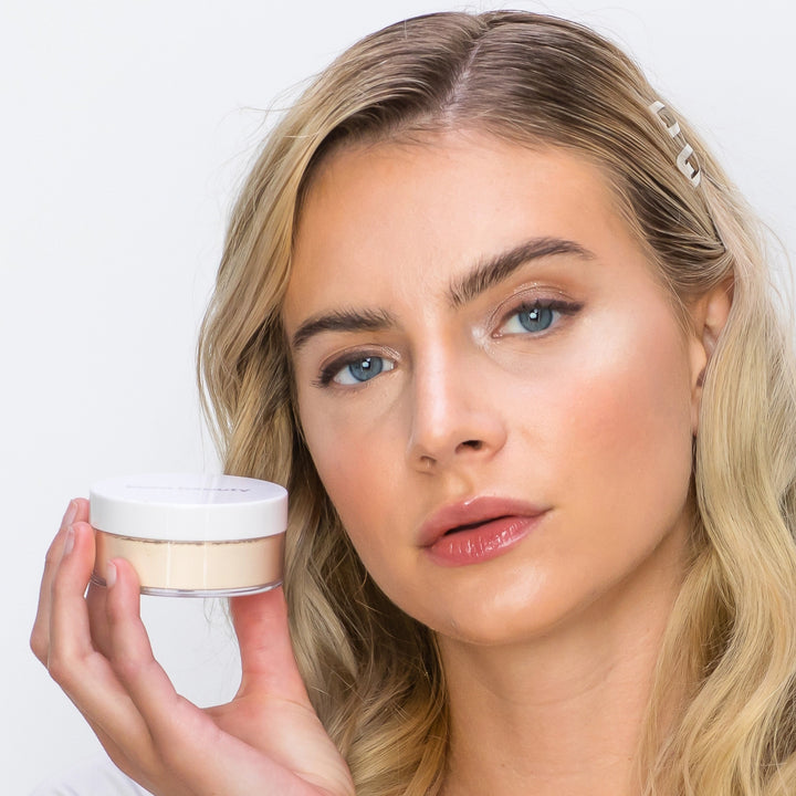 Kara Essentials Setting Powder - Translucent Light