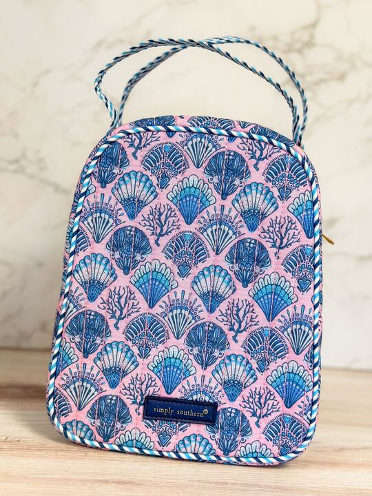 Scallop Shell Quilted Lunch Bag by Simply Southern