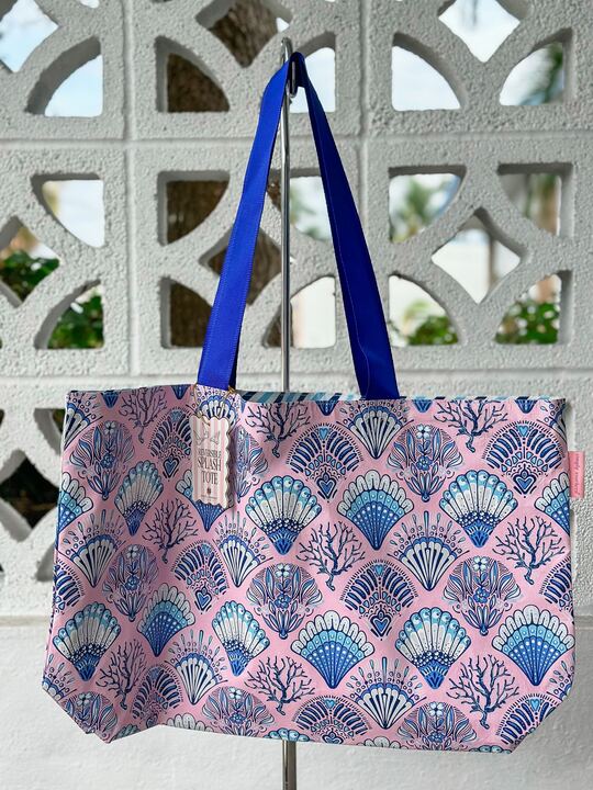 Scallop Shell Reversible Splash Tote by Simply Southern