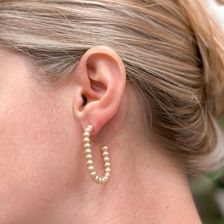 Matte Ball Oval Hoop Earrings - Gold