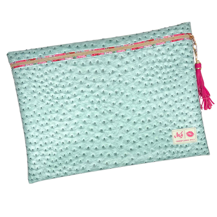 JAN ARRAY: Chateau MarMint By Makeup Junkie (Ships in 6-8 Weeks)