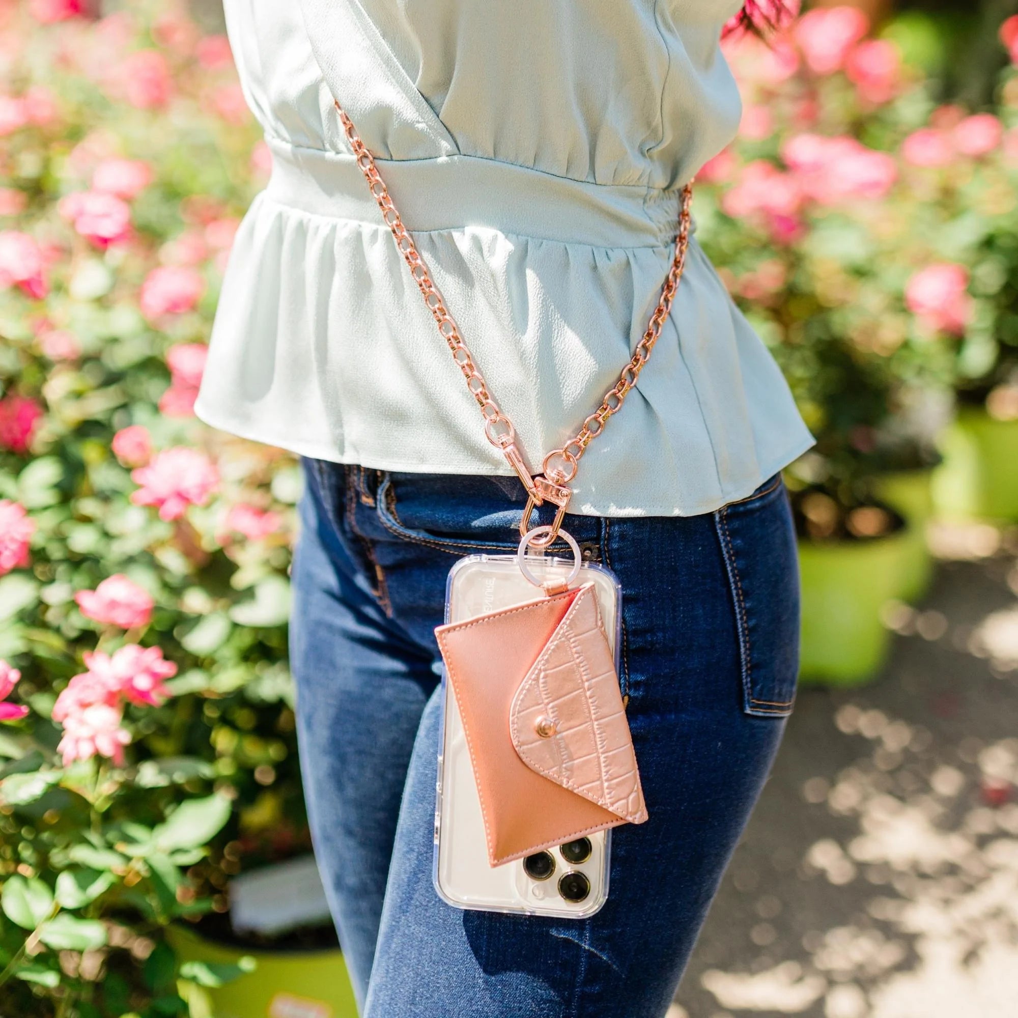 Hook Me Up Hands-Free Phone Crossbody Chain - Rose Gold