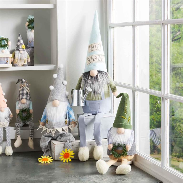 Garden Dangle Gnomes by Mud Pie