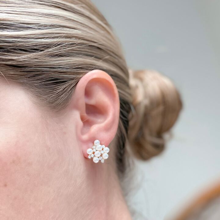 Bubbly Pearl Cluster Studs