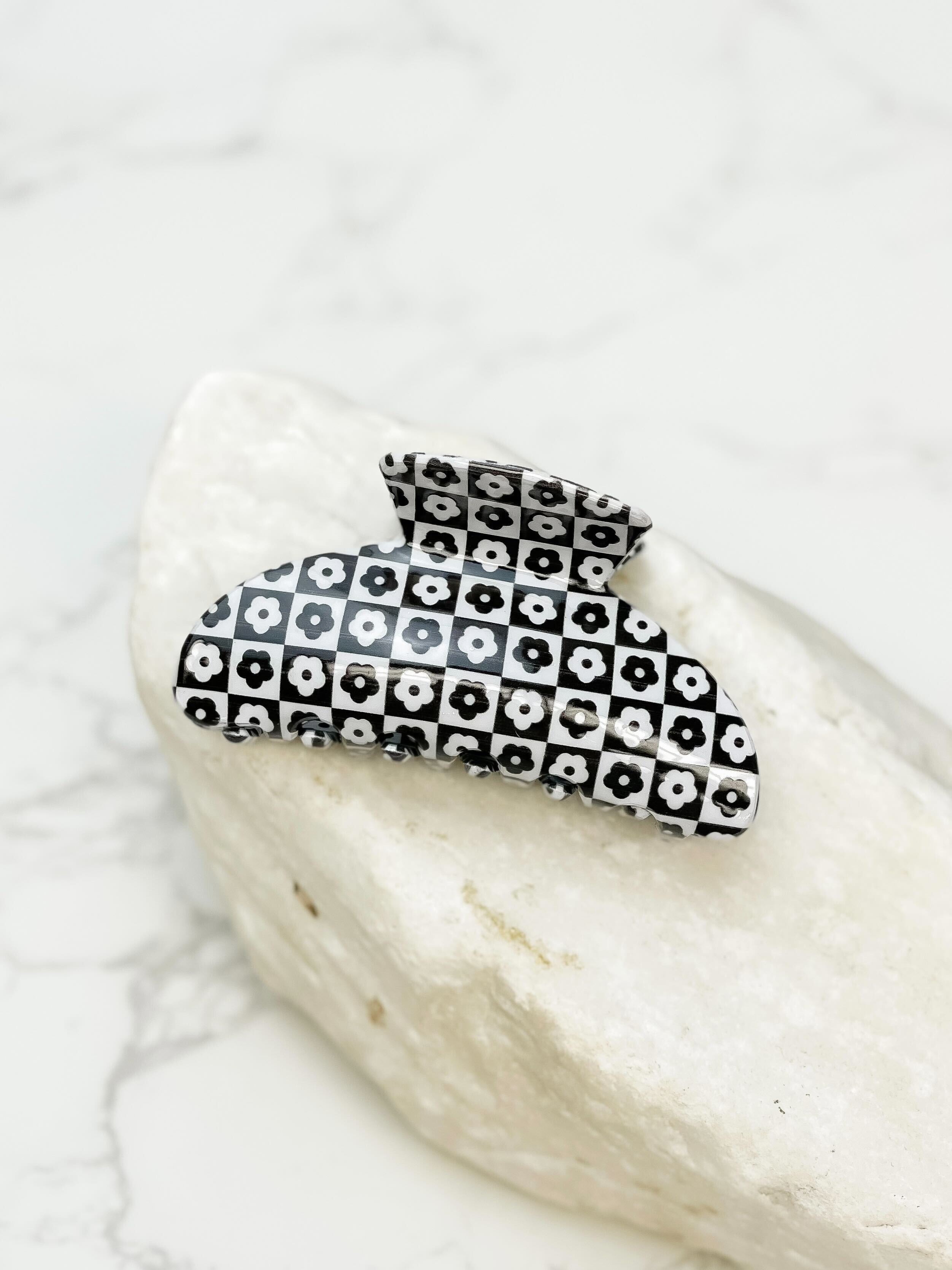 Black & White Checker Design Claw Clip - Flower