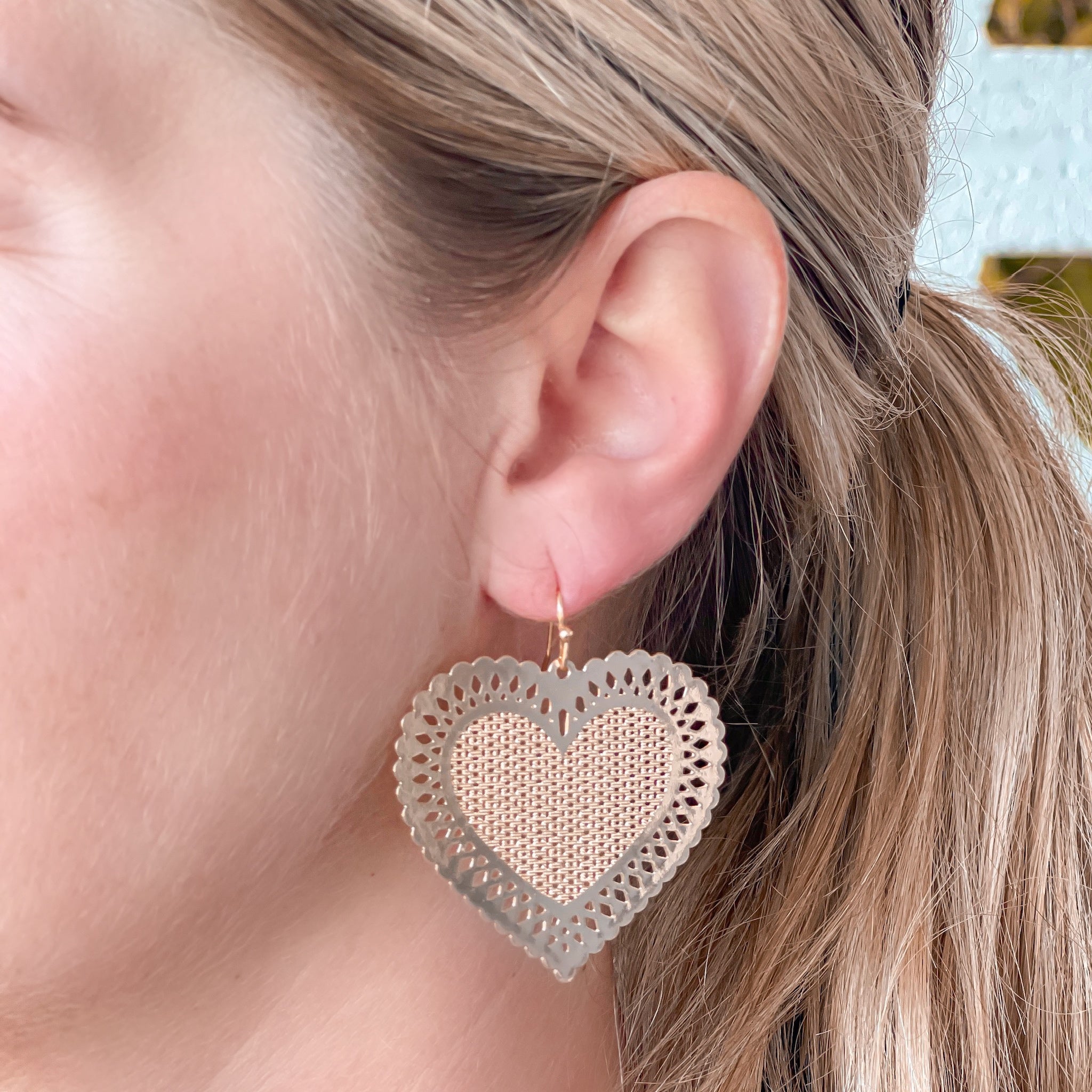 Filigree Heart Dangle Earrings - Gold