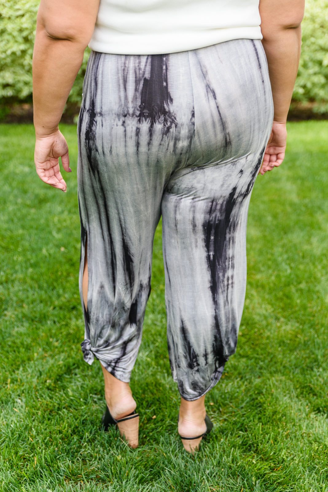 First Class Vacation Pants In Tie Dye