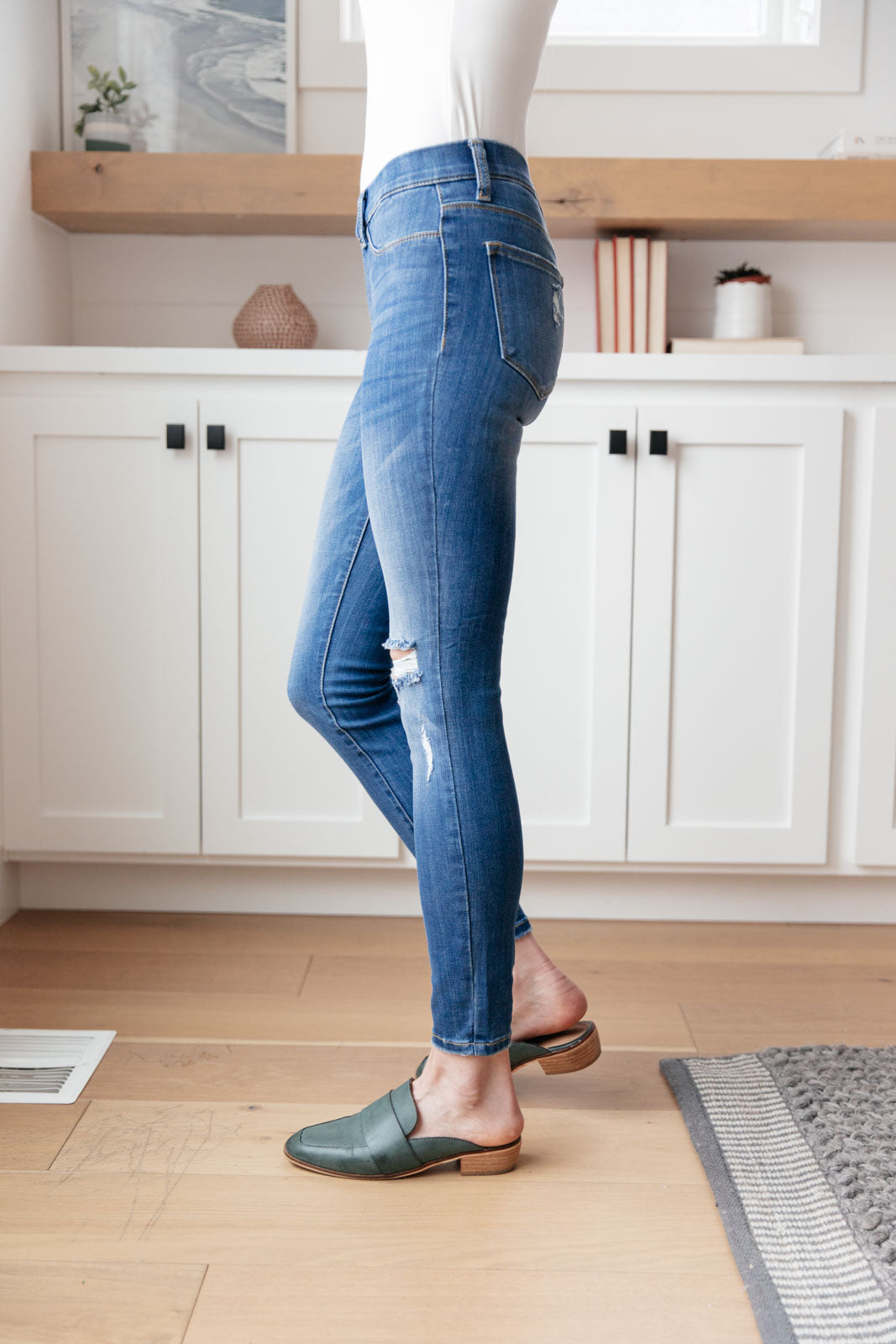 Judy Blue Final Sale: Get Together Mid-Rise Skinny Jegging by Judy Blue