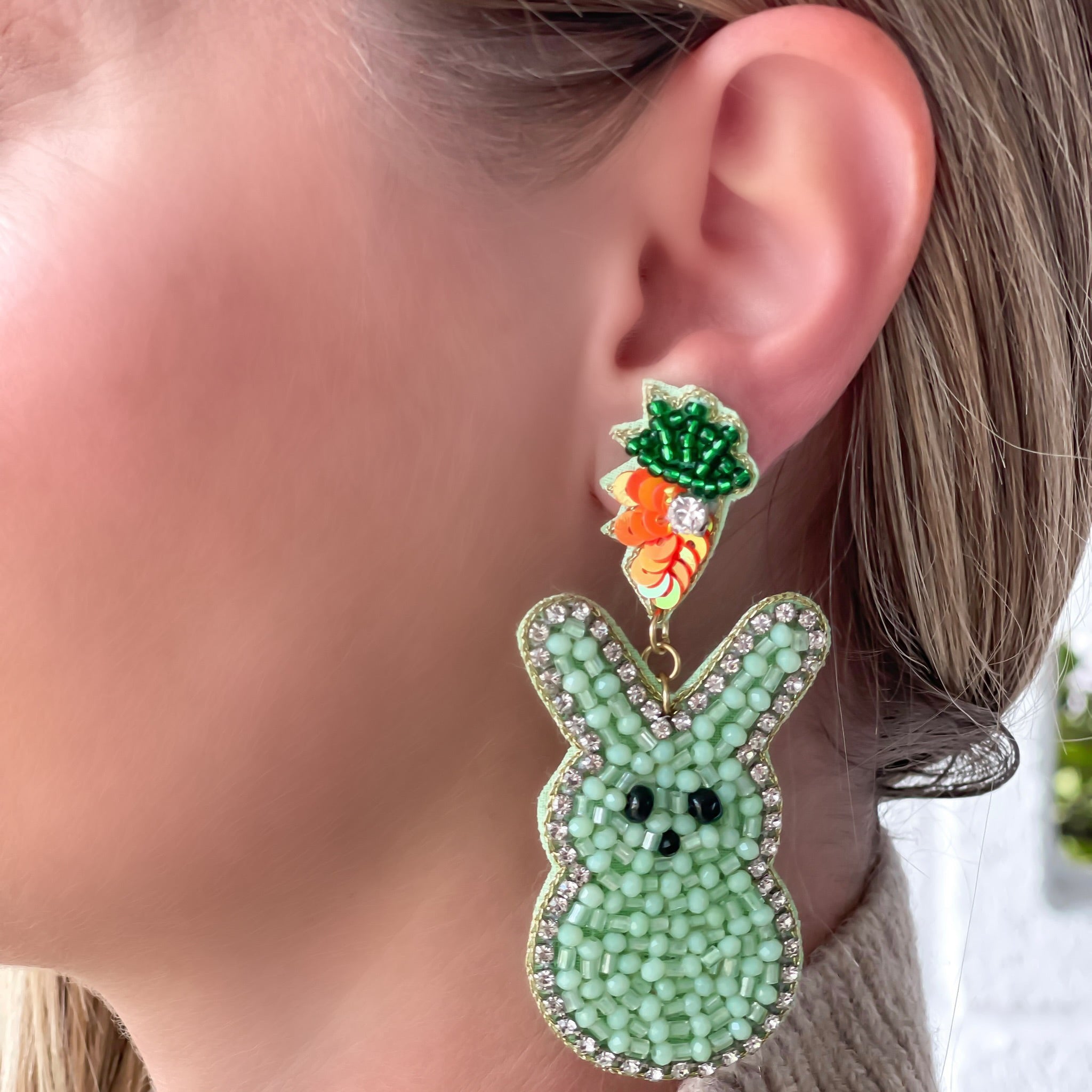Bunny Beaded Dangle Earrings - Mint
