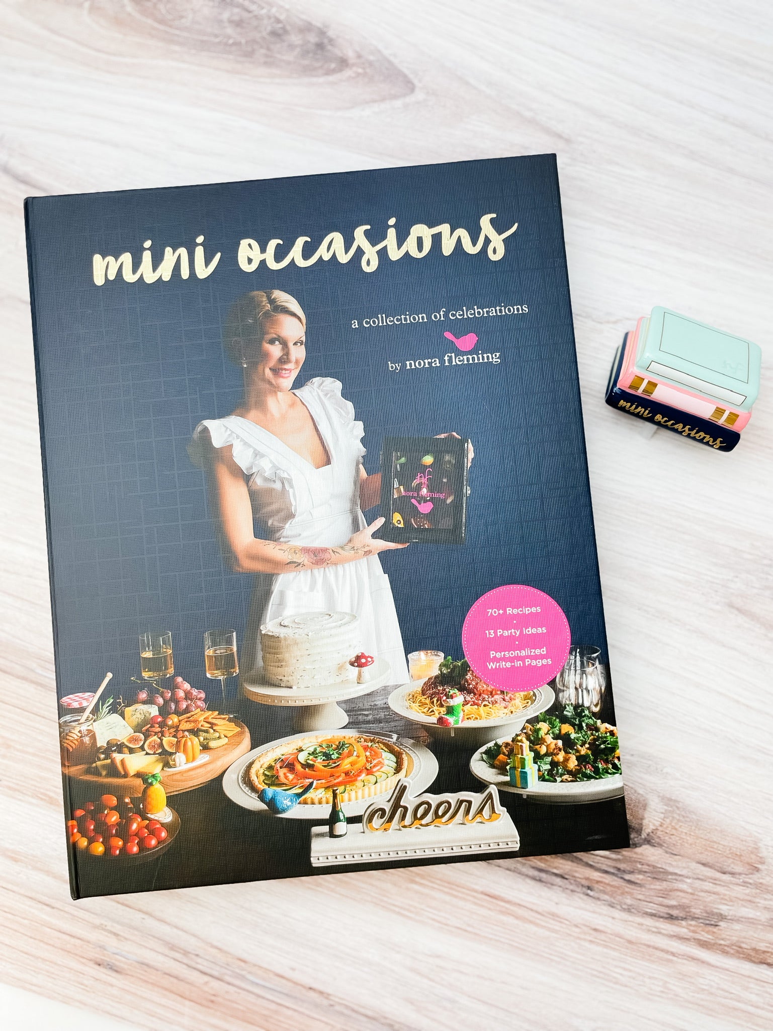 Mini Occasions Cook Book with Mini by Nora Fleming
