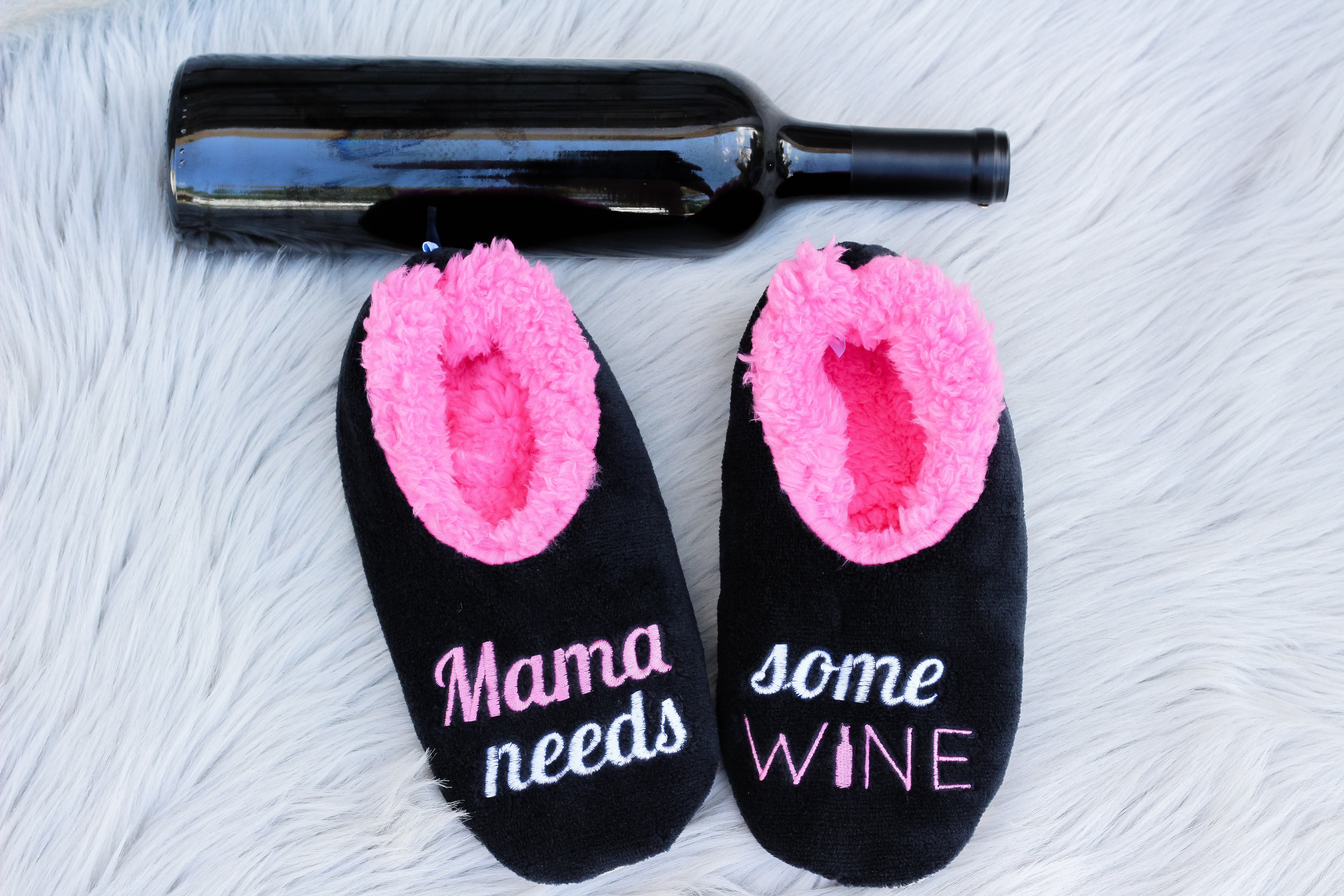Snoozies! Slippers - Mama Needs Some Wine