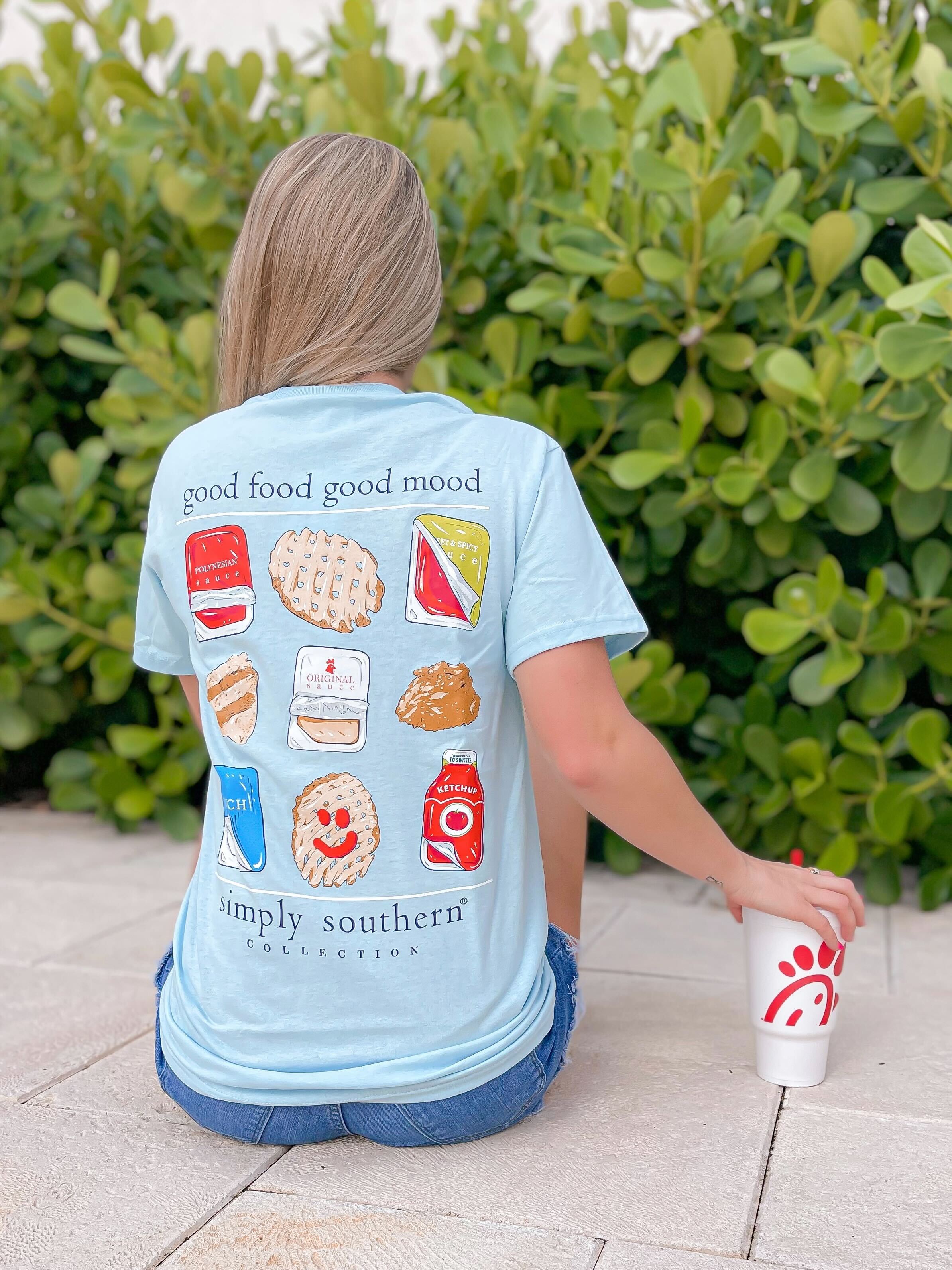 'Good Food Good Mood' Chicken Short Sleeve Tee by Simply Southern