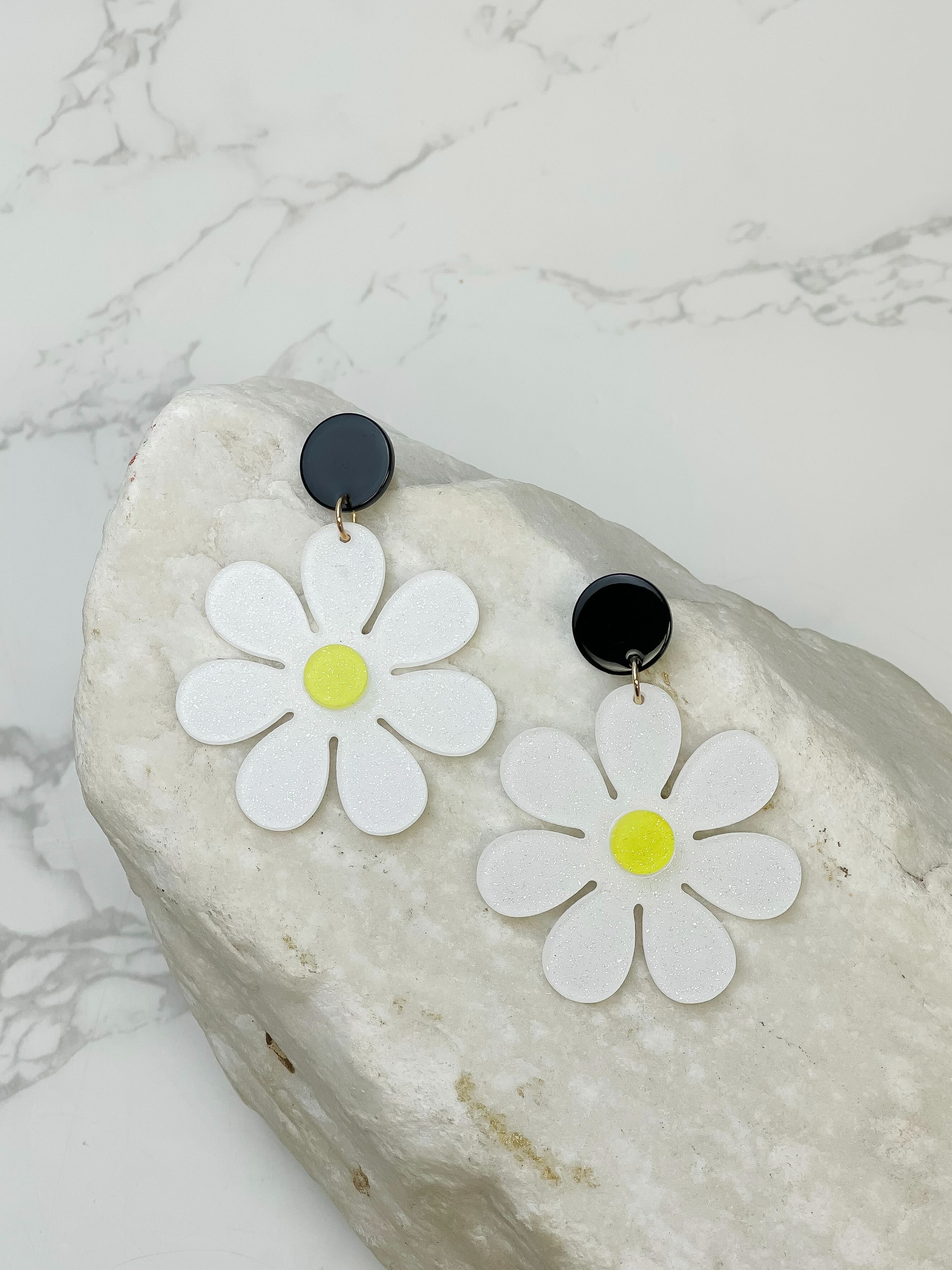 Groovy Glitter Flower Dangle Earrings - White