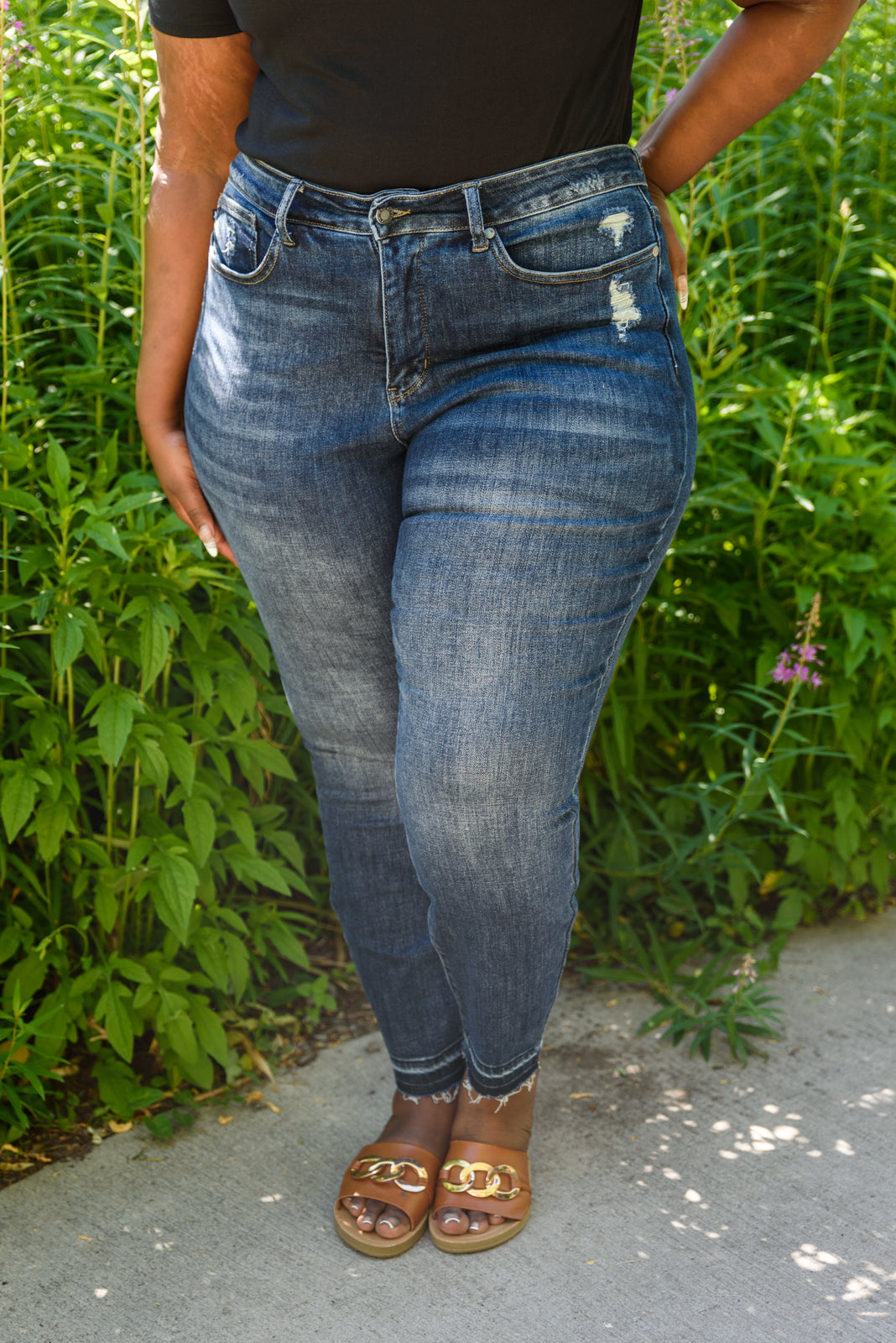 Lily Hi-Waisted Tummy Control Jeans by Judy Blue