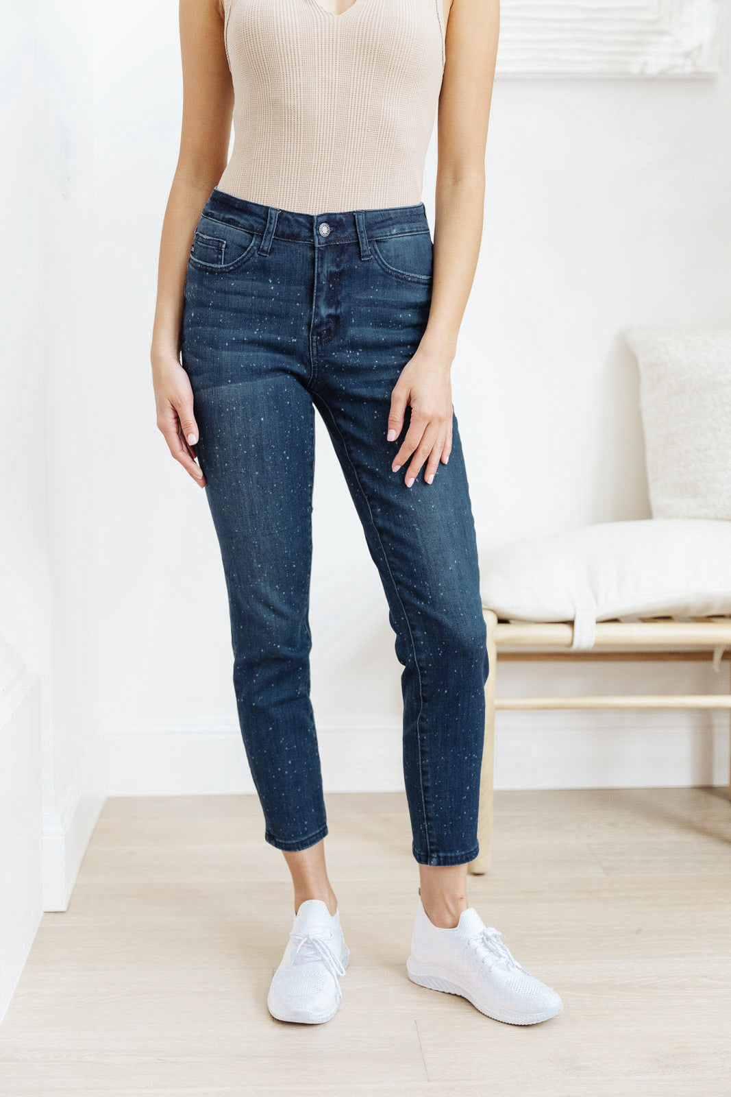 Mid-Rise Relaxed Fit Mineral Wash Jeans by Judy Blue