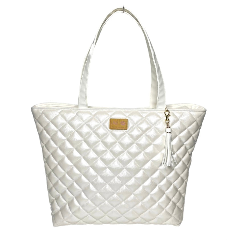 Live Takeover: Quilted Pearl Tote by Makeup Junkie (Ships in 4-5 weeks)