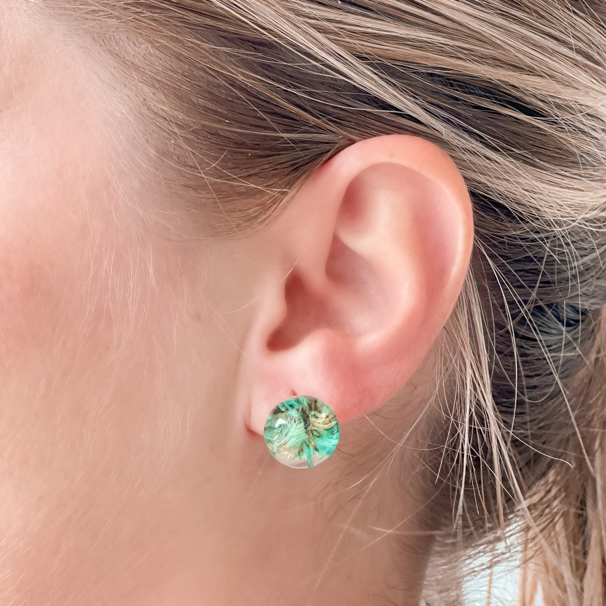Pressed Flower Acrylic Stud Earrings - Green