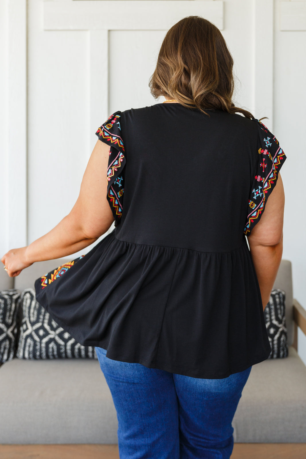 Sophia Embroidered Blouse in Black (Ships in 1-2 Weeks)