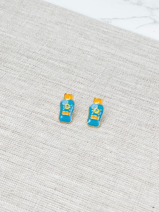 Sunscreen Signature Enamel Studs by Prep Obsessed