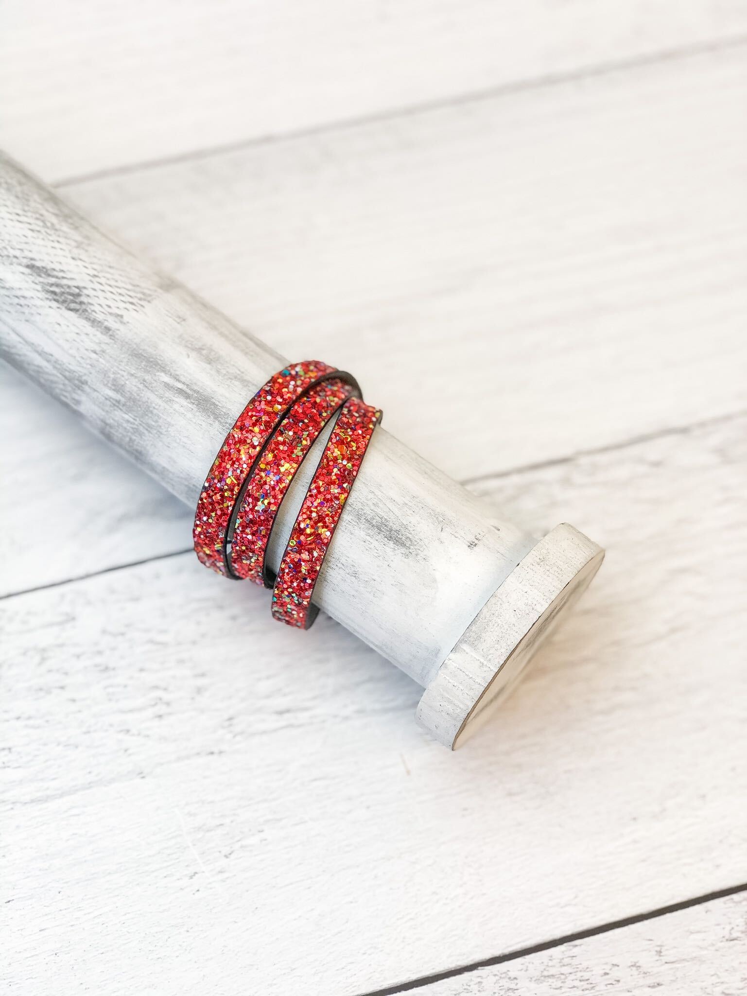Glitter Magnetic Wrap Bracelet - Red