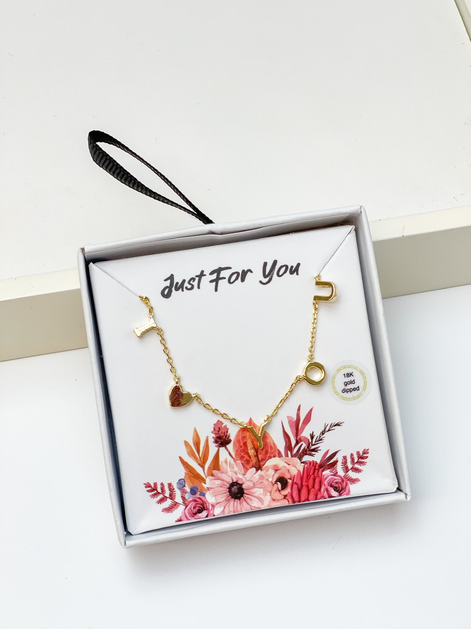 'I Heart You' Sentiment Chain Necklace - Gold
